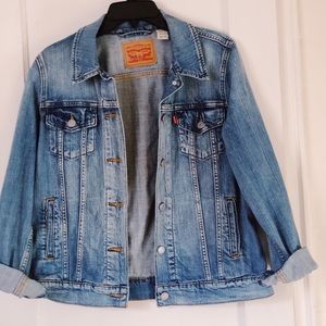 Levi’s jean jacket